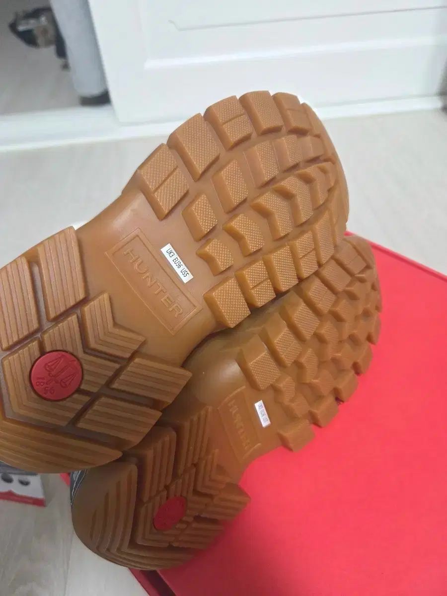thumbnail-4
